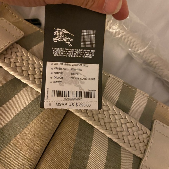Burberry bag brand new no flaws - Picture 5 of 6